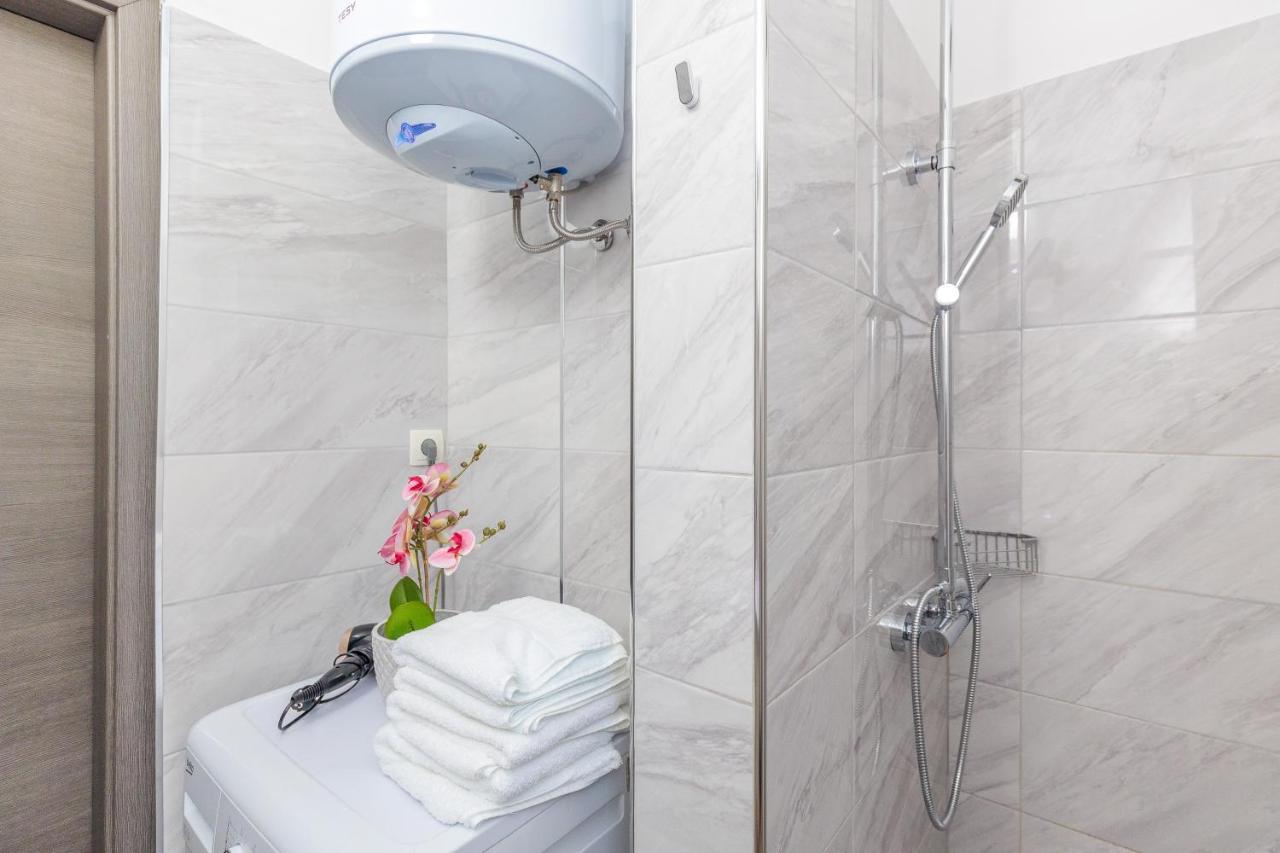 זאדאר Apartment Ema מראה חיצוני תמונה