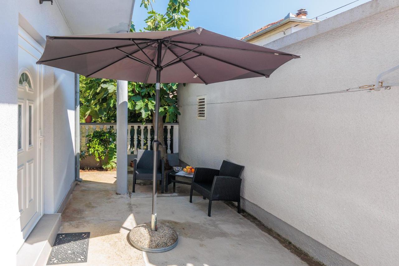 זאדאר Apartment Ema מראה חיצוני תמונה