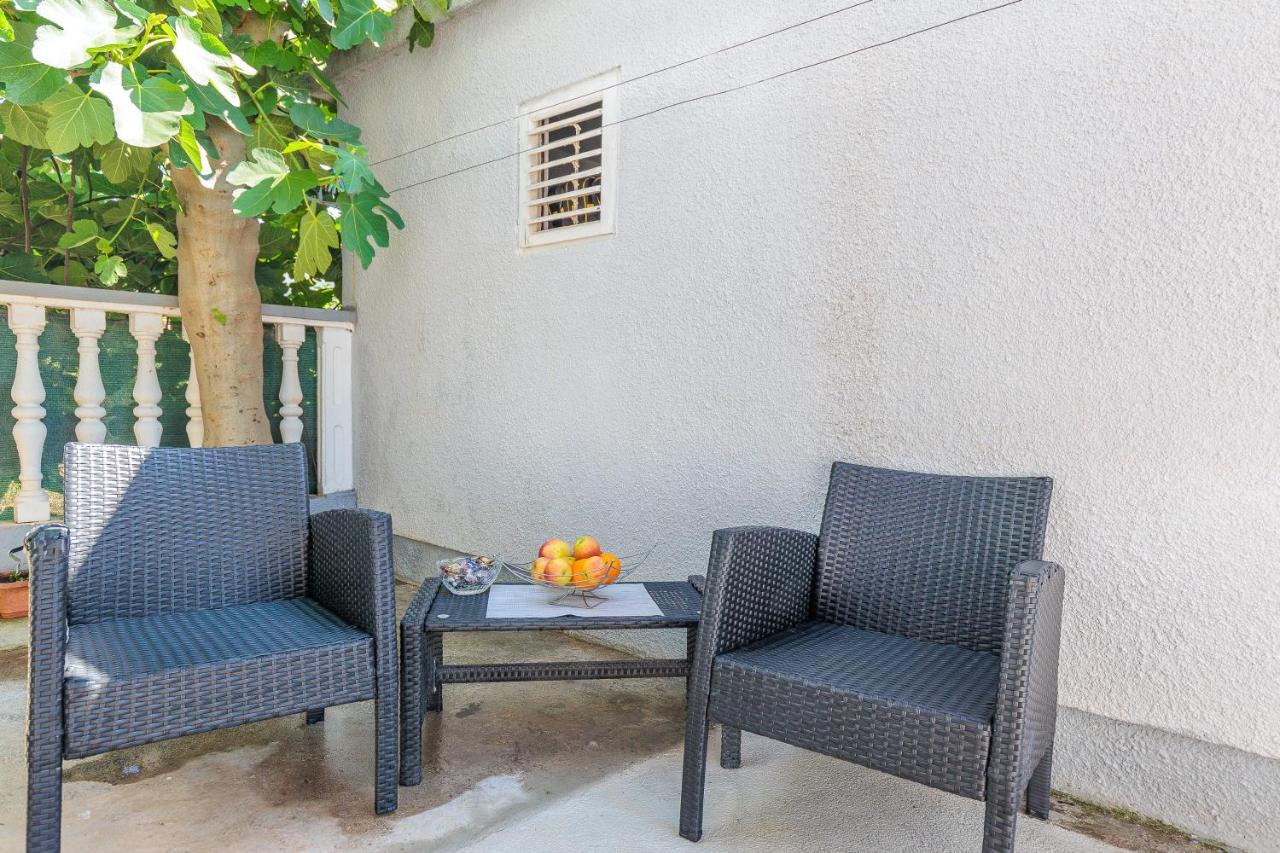 זאדאר Apartment Ema מראה חיצוני תמונה