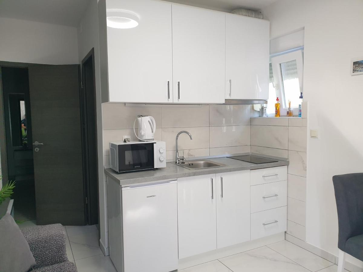 זאדאר Apartment Ema מראה חיצוני תמונה